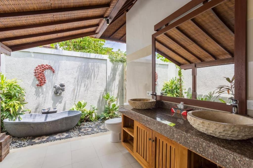 Villa Diamond Sanur Екстериор снимка